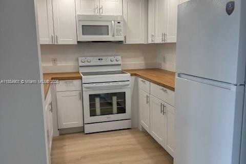 Снять в аренду кондоминиум в Пемброк-Пайнс, Флорида 1 спальня, 78.04м2, № 1931357 - фото 6