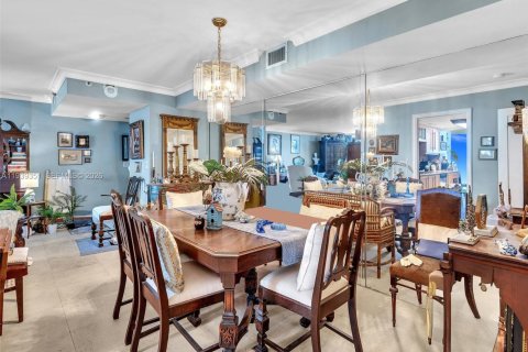 Купить кондоминиум в Майами, Флорида 2 спальни, 141.21м2, № 2055054 - фото 29