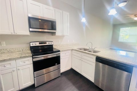 Apartamento en alquiler en Kissimmee, Florida, 3 dormitorios, 96.99 m2 № 1767668 - foto 11