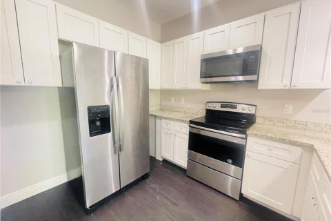 Apartamento en alquiler en Kissimmee, Florida, 3 dormitorios, 96.99 m2 № 1767668 - foto 10