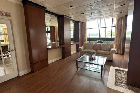 Condo in Hutchinson Island South, Florida, 2 bedrooms  № 2183986 - photo 4