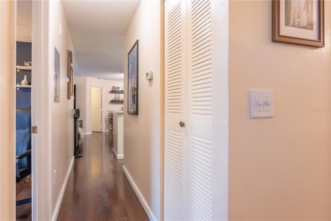 Condo in Oviedo, Florida, 3 bedrooms № 2151996 - photo 28
