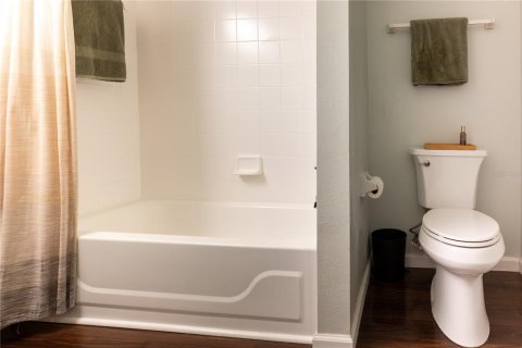Condo in Oviedo, Florida, 3 bedrooms № 2151996 - photo 25
