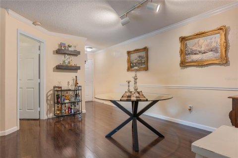 Condo in Oviedo, Florida, 3 bedrooms № 2151996 - photo 4