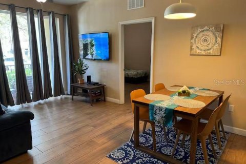 Condo in Orlando, Florida, 3 bedrooms  № 1551776 - photo 6