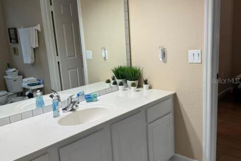 Condo in Orlando, Florida, 3 bedrooms  № 1551776 - photo 30