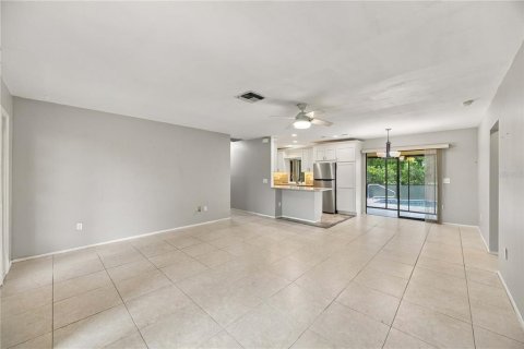 Villa ou maison à vendre à Punta Gorda, Floride: 3 chambres, 127.18 m2 № 2401101 - photo 4