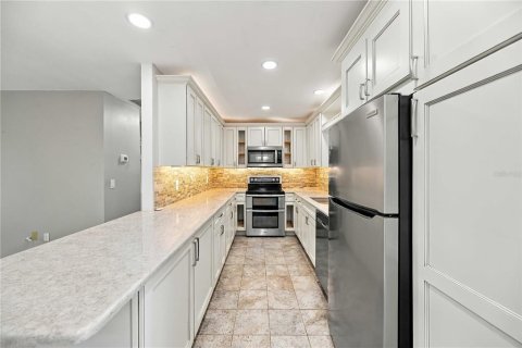 Villa ou maison à vendre à Punta Gorda, Floride: 3 chambres, 127.18 m2 № 2401101 - photo 10