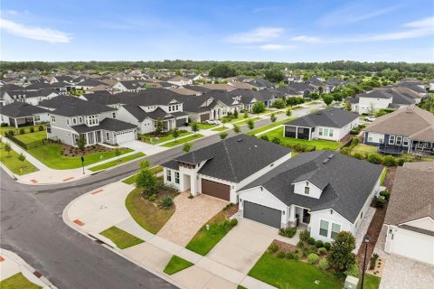 House in Gainesville, Florida 3 bedrooms, 162.21 sq.m. № 1844820 - photo 2