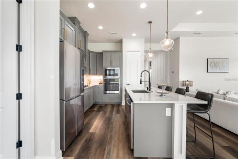 House in Gainesville, Florida 3 bedrooms, 162.21 sq.m. № 1844820 - photo 5