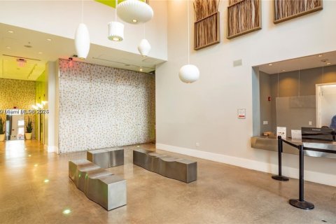 Condo in Miami, Florida, 2 bedrooms  № 1752698 - photo 16