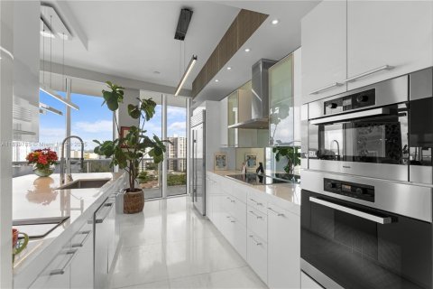 Купить кондоминиум в Авентура, Флорида 3 спальни, 207.64м2, № 1961085 - фото 14