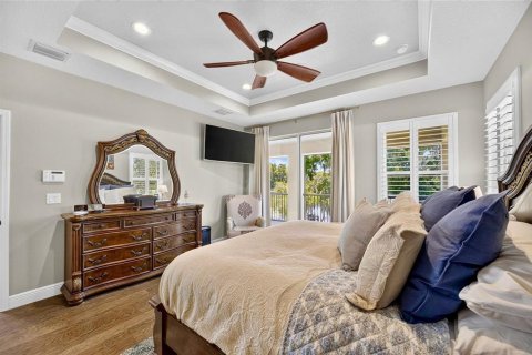 House in Lutz, Florida 3 bedrooms, 262.91 sq.m. № 2324206 - photo 29
