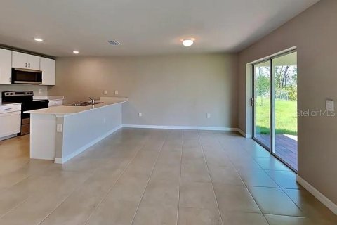 Casa en alquiler en Port Charlotte, Florida, 4 dormitorios, 139.26 m2 № 1905772 - foto 7