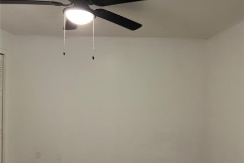 Apartamento en alquiler en Orlando, Florida, 3 dormitorios, 105.17 m2 № 1843473 - foto 5