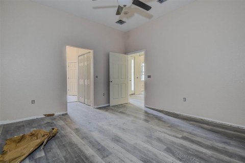 House in Lakeland, Florida 4 bedrooms, 212.84 sq.m. № 1901546 - photo 16