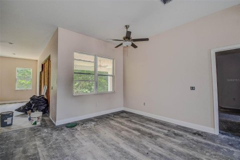 House in Lakeland, Florida 4 bedrooms, 212.84 sq.m. № 1901546 - photo 9