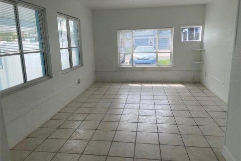 Appartement à louer à Madeira Beach, Floride: 2 chambres, 88.44 m2 № 2411670 - photo 6