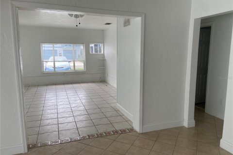 Appartement à louer à Madeira Beach, Floride: 2 chambres, 88.44 m2 № 2411670 - photo 8