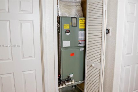 Adosado en venta en Homestead, Florida, 3 dormitorios, 158.31 m2 № 1814855 - foto 28