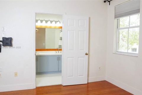Adosado en venta en Homestead, Florida, 3 dormitorios, 158.31 m2 № 1814855 - foto 13