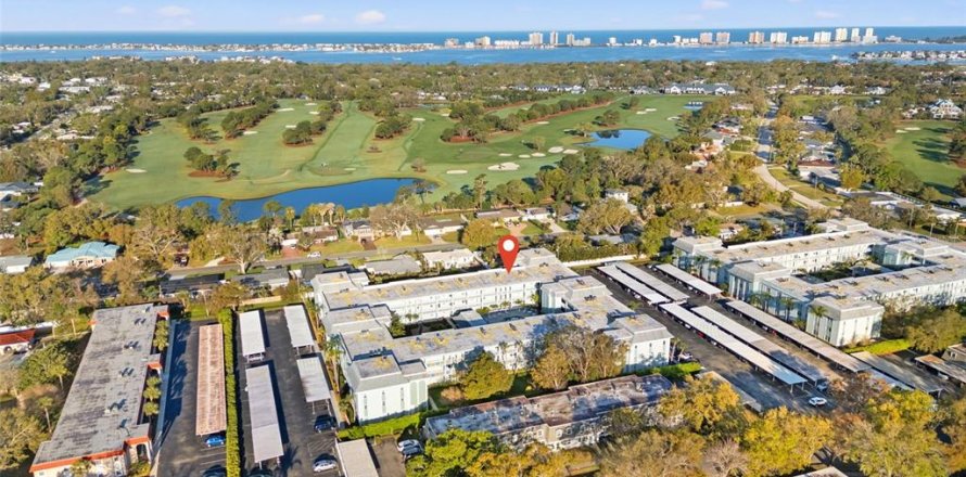 Condo in Belleair, Florida, 1 bedroom № 1722794