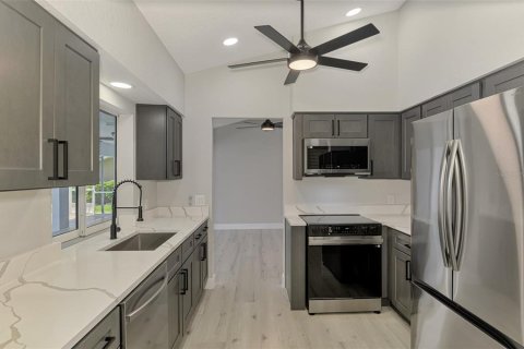 Casa en venta en Port Charlotte, Florida, 3 dormitorios, 234.67 m2 № 2093856 - foto 18