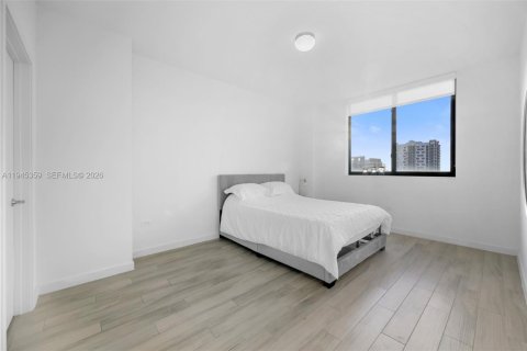 Copropriété à louer à Miami, Floride: 2 chambres, 98.85 m2 № 2152861 - photo 10