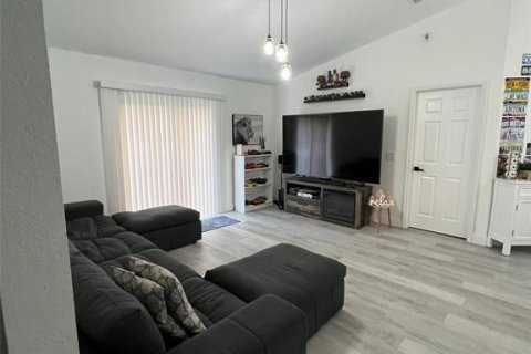 House in Ocala, Florida 3 bedrooms, 100.24 sq.m. № 939965 - photo 18