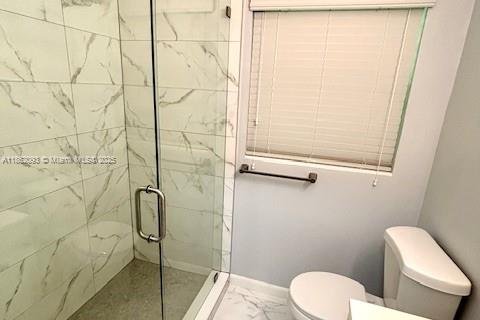 Apartamento en alquiler en Coral Gables, Florida, 1 dormitorio, 46.45 m2 № 1892371 - foto 8