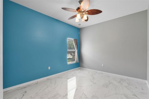 House in Kissimmee, Florida 4 bedrooms, 227.8 sq.m. № 1802375 - photo 28