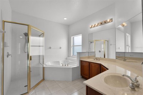 House in Kissimmee, Florida 4 bedrooms, 227.8 sq.m. № 1802375 - photo 22
