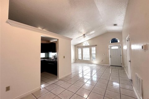 Снять в аренду виллу или дом в Орландо, Флорида 3 комнаты, 107.02м2, № 1879582 - фото 5