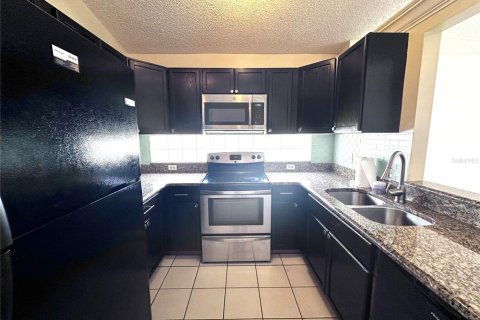 Снять в аренду виллу или дом в Орландо, Флорида 3 комнаты, 107.02м2, № 1879582 - фото 7