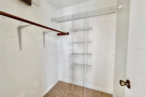 Снять в аренду виллу или дом в Орландо, Флорида 3 комнаты, 107.02м2, № 1879582 - фото 13