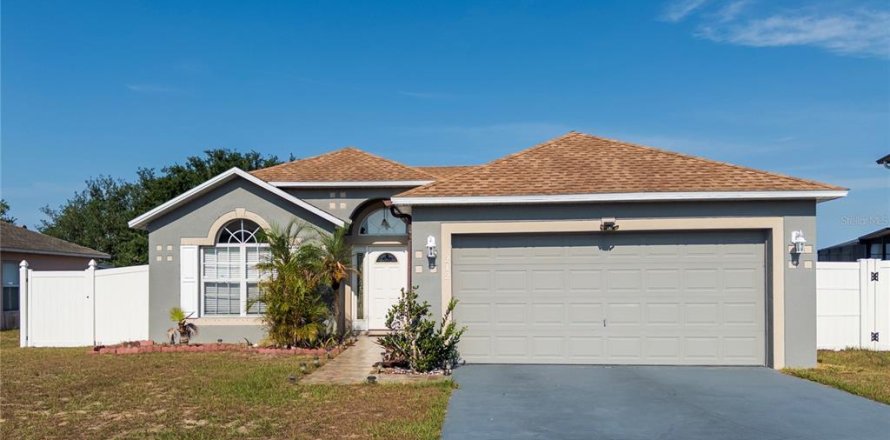Casa en Davenport, Florida 3 dormitorios, 150.97 m2 № 1687405