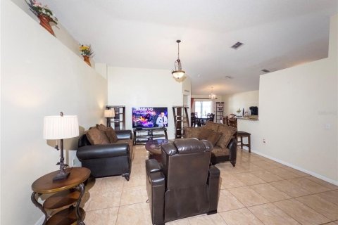 Casa en venta en Davenport, Florida, 3 dormitorios, 150.97 m2 № 1687405 - foto 11