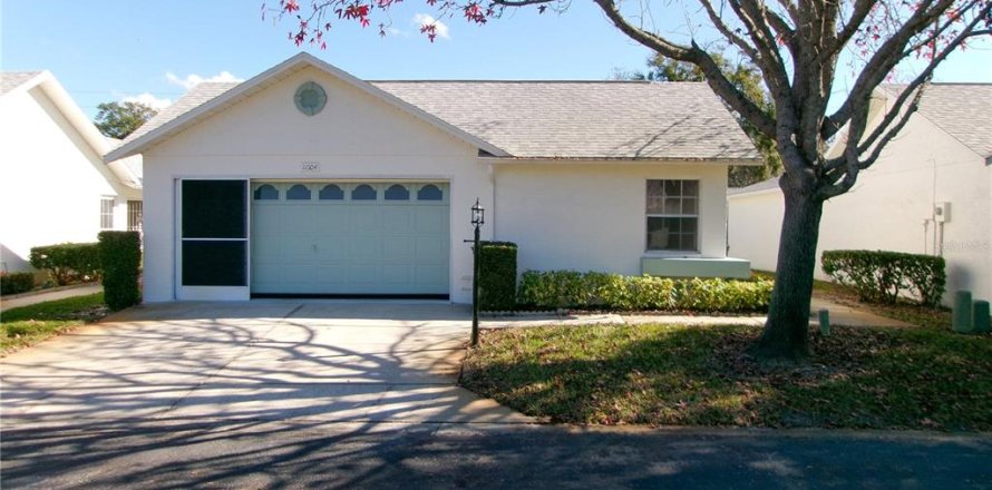 Villa ou maison à Port Richey, Floride 3 chambres, 115.11 m2 № 2142538