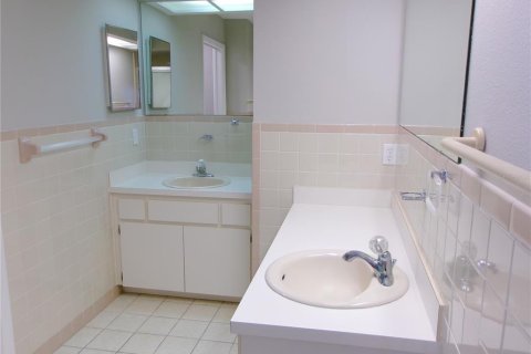 Villa ou maison à vendre à Port Richey, Floride: 3 chambres, 115.11 m2 № 2142538 - photo 14