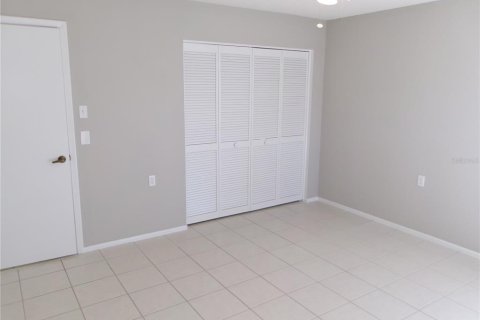 Villa ou maison à vendre à Port Richey, Floride: 3 chambres, 115.11 m2 № 2142538 - photo 17