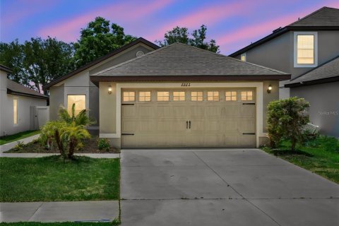 Casa en Lakeland, Florida 3 dormitorios, 135.73 m2 № 2157726