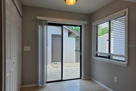 Touwnhouse à louer à Altamonte Springs, Floride: 3 chambres, 122.07 m2 № 2416407 - photo 10