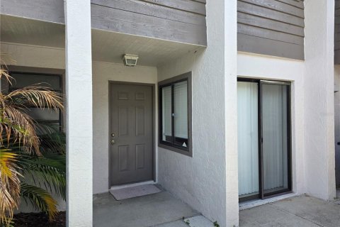 Touwnhouse à louer à Altamonte Springs, Floride: 3 chambres, 122.07 m2 № 2416407 - photo 3