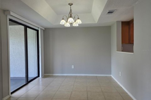 Touwnhouse à louer à Altamonte Springs, Floride: 3 chambres, 122.07 m2 № 2416407 - photo 7