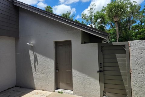 Touwnhouse à louer à Altamonte Springs, Floride: 3 chambres, 122.07 m2 № 2416407 - photo 4