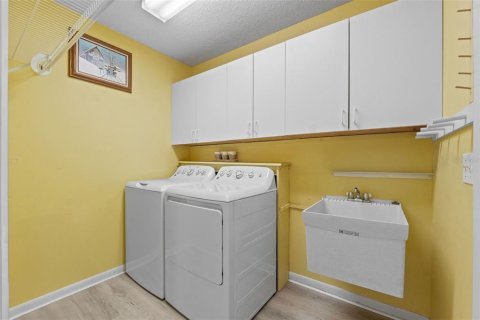 House in Lakeland, Florida 2 bedrooms, 114.73 sq.m. № 1677819 - photo 19