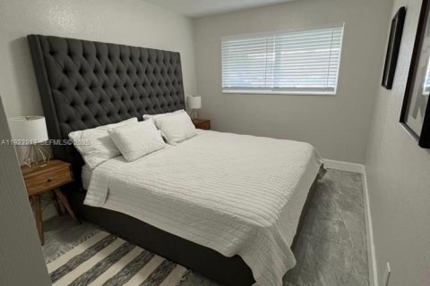 Apartment in Fort Lauderdale, Florida 44.13 sq.m. № 1986358 - photo 2