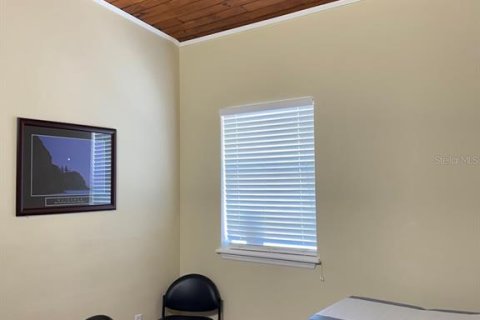 Commercial property in Davenport, Florida 320.05 sq.m. № 1849906 - photo 5
