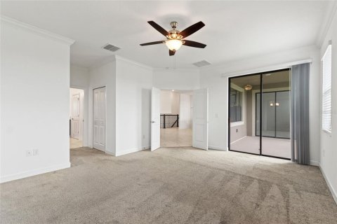 House in Davenport, Florida 5 bedrooms, 449.46 sq.m. № 1821212 - photo 22
