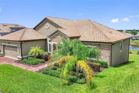 House in Davenport, Florida 5 bedrooms, 449.46 sq.m. № 1821212 - photo 3